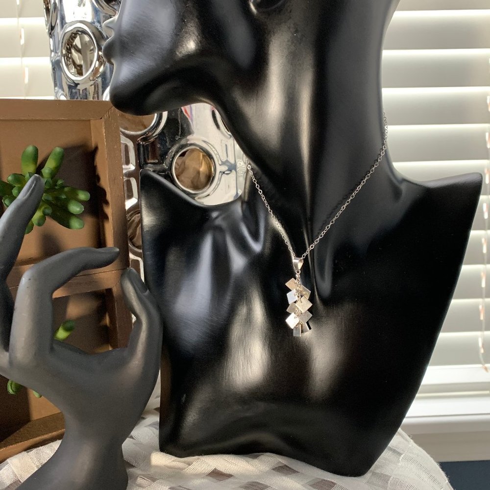 .925 STERLING INTERLOCKING SQUARE PENDANT